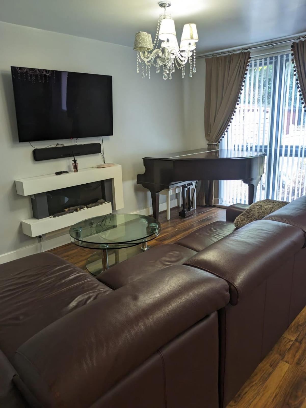 Cozy Spacious Home Purley Esterno foto